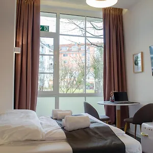 https://brand-new-apartment-near-park-and-river.getmunichhotels.com